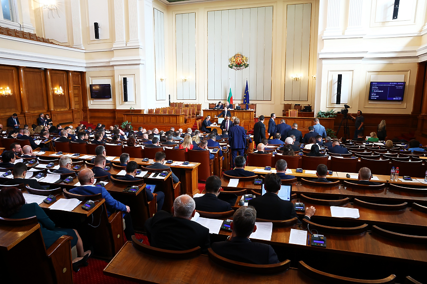 ГЕРБ и БСП поискаха оставки в МВР, ПП, ДПС и „Възраждане“ – не