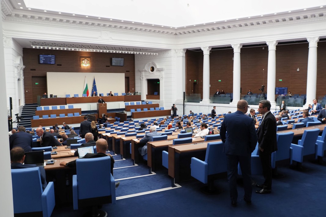 Парламентът създаде нова Комисия за противодействие на корупцията